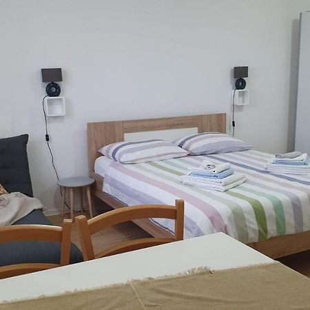 Apartments Vera Барбарига Екстериор снимка